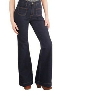 Modcloth highwaisted flare jeans sz 26